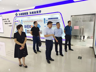 梧州取经谋发展 科创孵化启新程——市科技局赴梧调研国家级科技企业孵化器创建与运营经验侧记